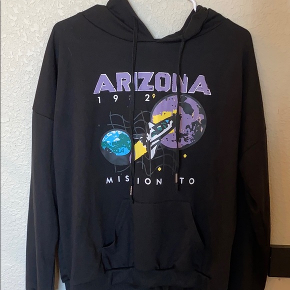 SHEIN THIN HOODIE - Picture 1 of 3